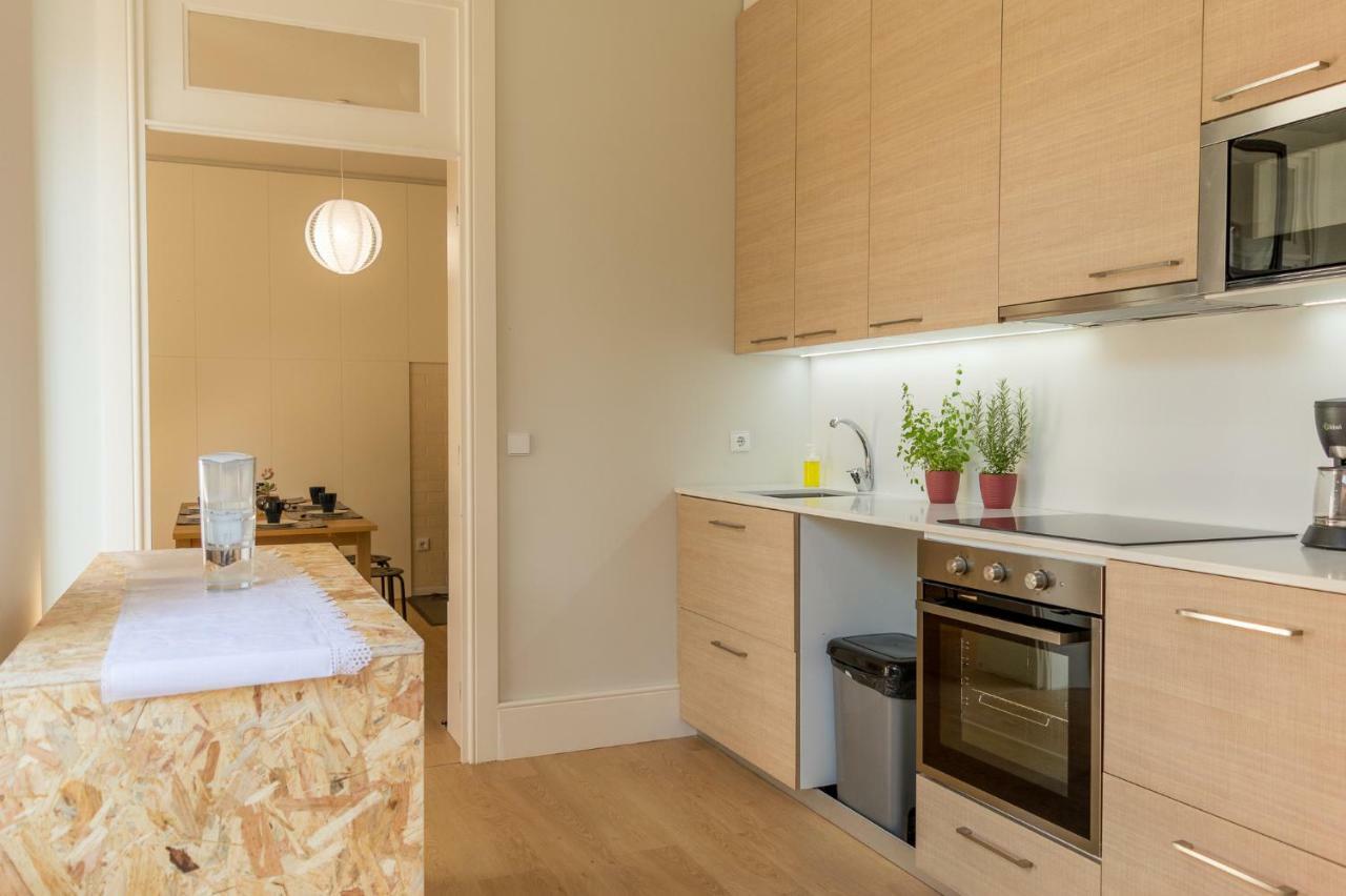Queen'S Garden Hostel 포르투 외부 사진